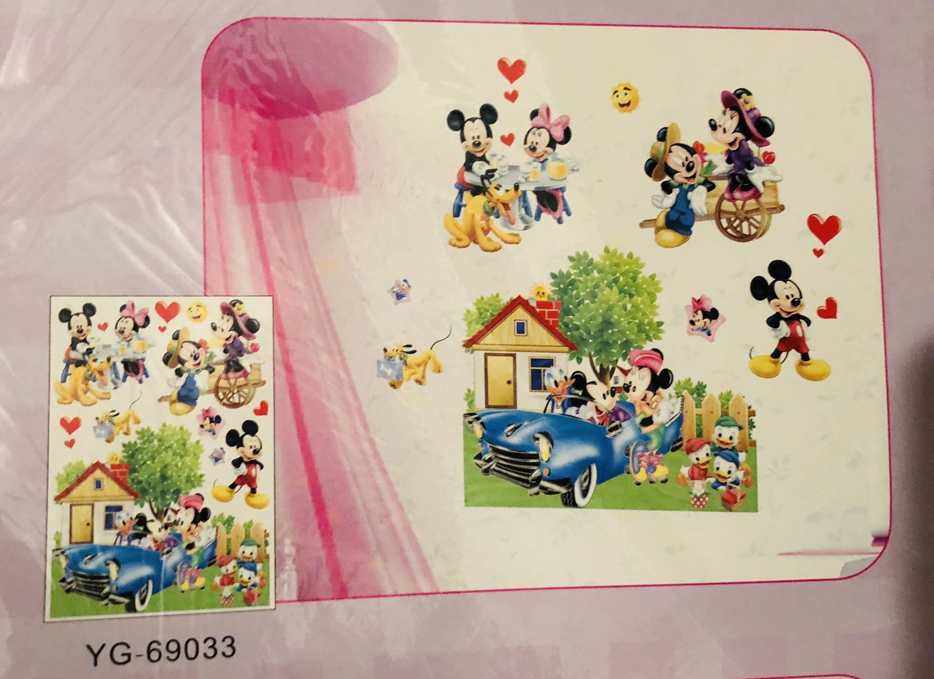 Mickey & Minnie 3D Wall, Mirror or Window Sticker Absolutely Stunning Some of the Decals Pop out and look realistic 35x22 inches