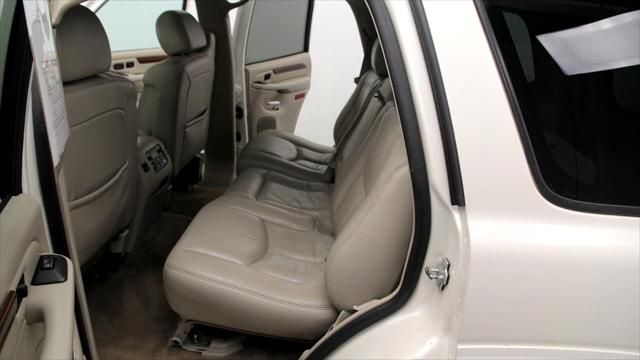 2004 Cadillac Escalade