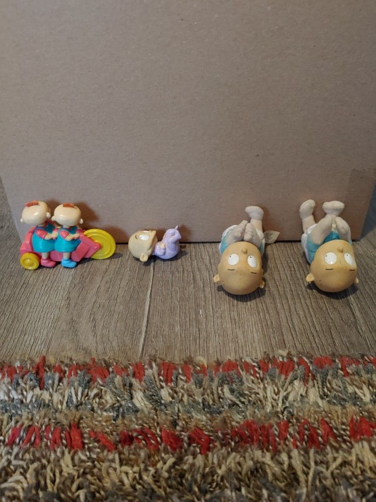 (LOT of 4 )1998 RUGRATS Nickelodeon Burger King Kids Club Meal Toys