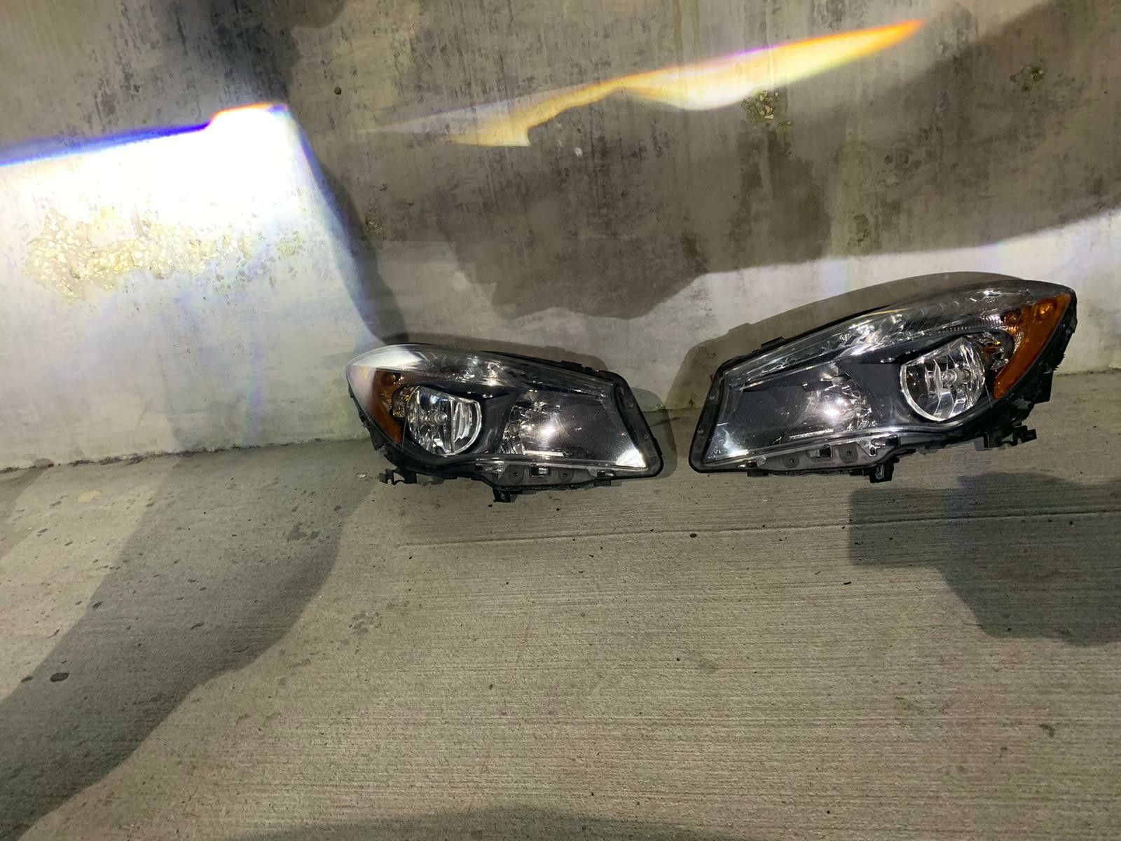 Genuine (OEM) ...Mercedes-Benz CLA 250 headlights