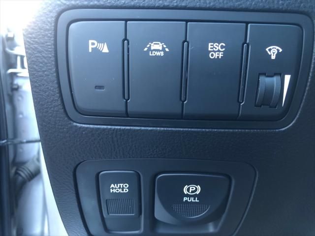 2013 Hyundai Genesis