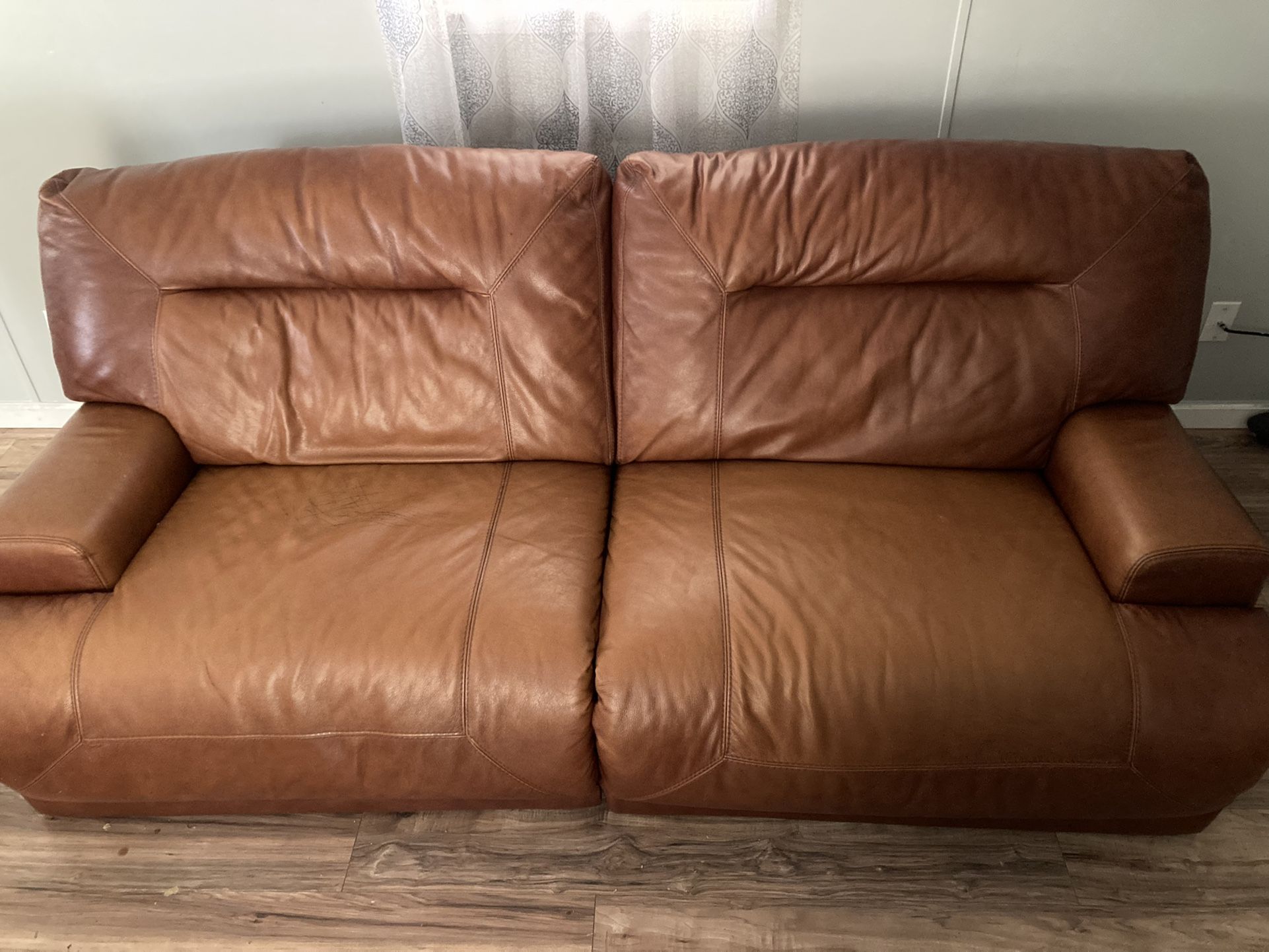 ((((Real Leather ))) Everything Works