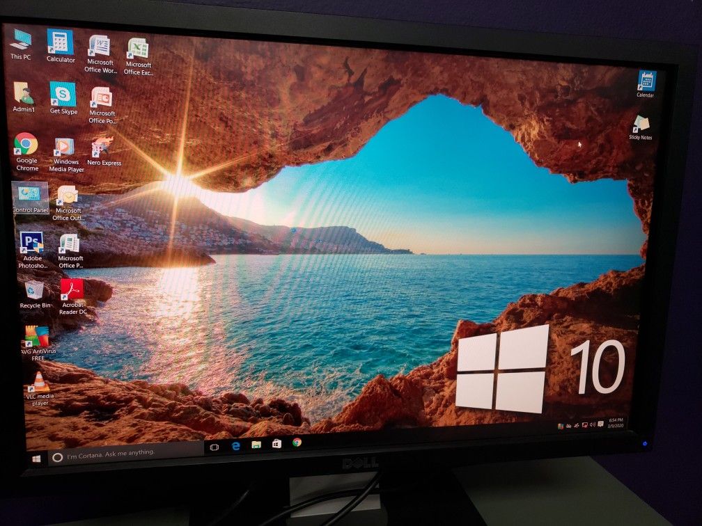 Lenovo Thinkcentre M Series Desktop "22 Monitor With Radeon 7480D Graphics