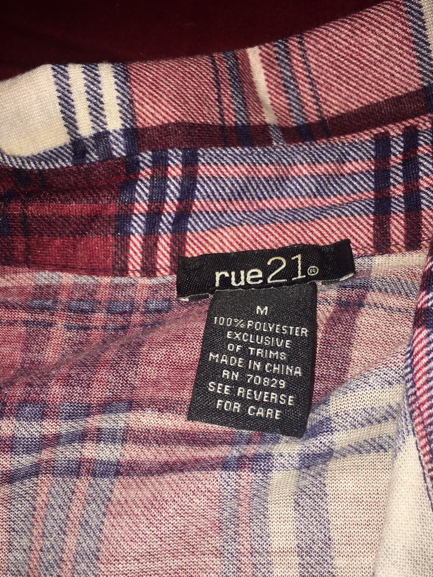 Ladies red and white plaid shirt. Size medium