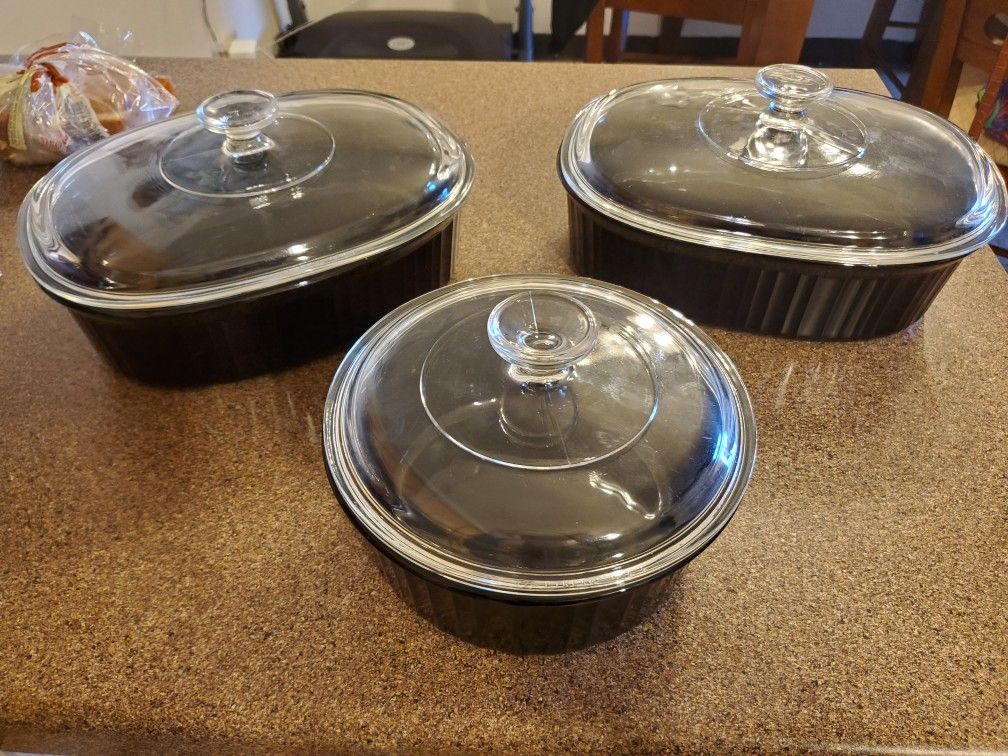 Pyrex baking dishes