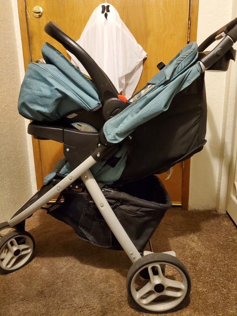 Graco Pace Click Connect Travel System