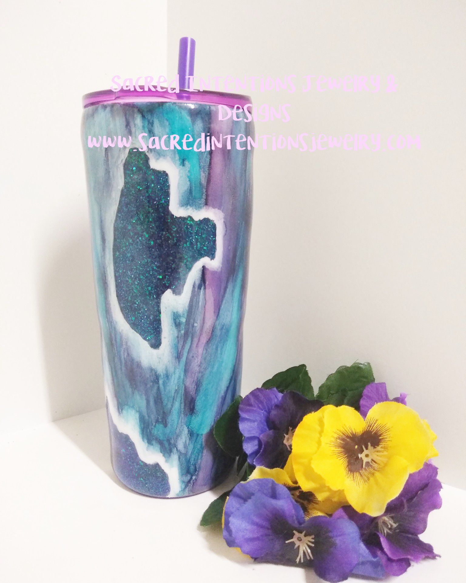 24 oz geode tumbler with straw and lid