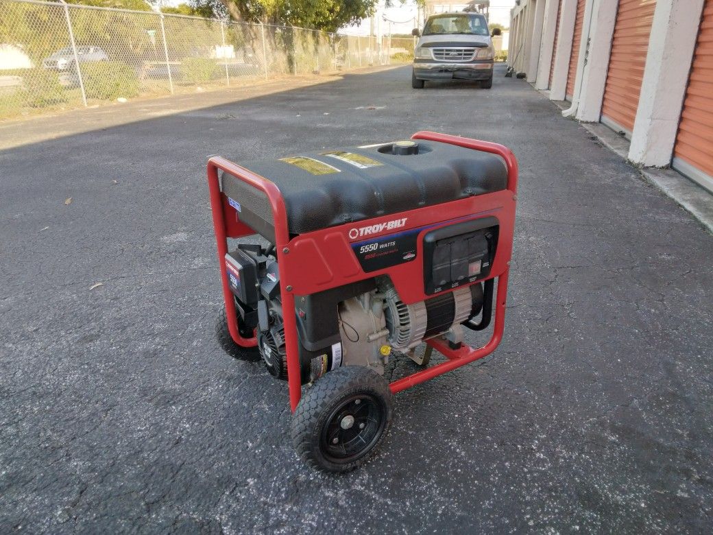 Generator Good Conditions Working Perfect Almost New Conditions 8000 Wt Start