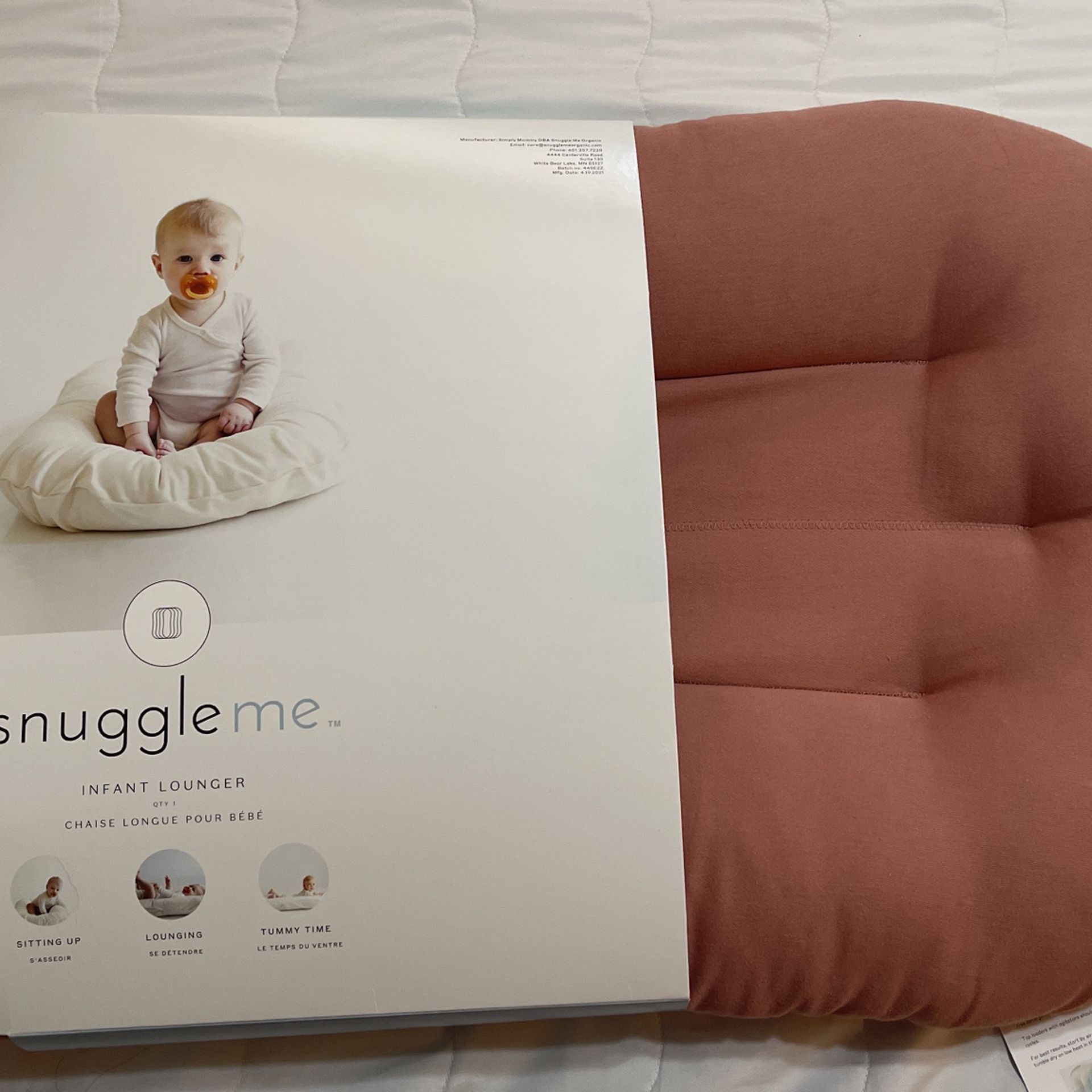 Snuggle Me Infant Lounger 