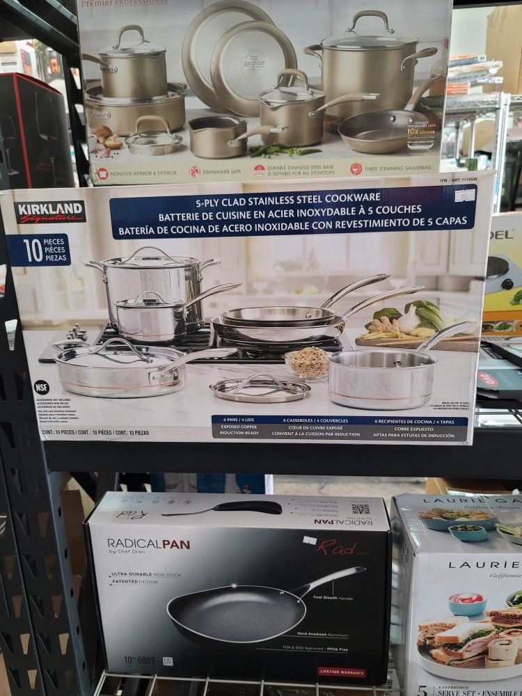Cookware pots and pans