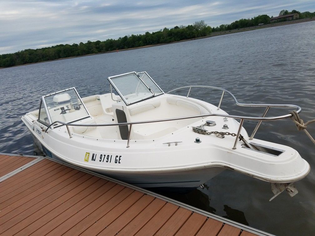 98 aquasport 200 horsepower Evinrude outboard motor