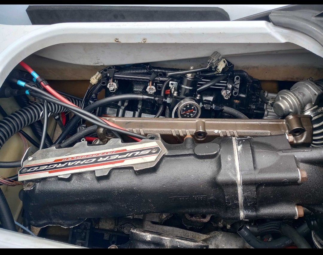 Jet Ski 2012 Kawasaki Ultra 300