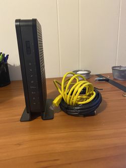 NETGEAR N600 WiFi Cable Modem Router (C3700) Thumbnail