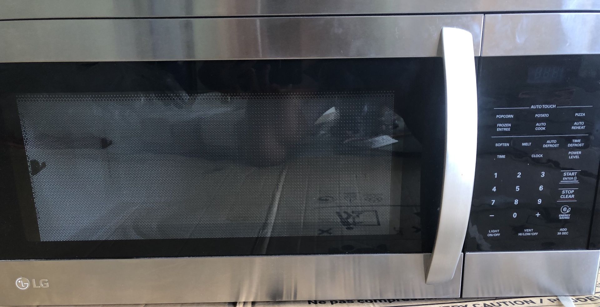 LG Microwave PRICE DROP
