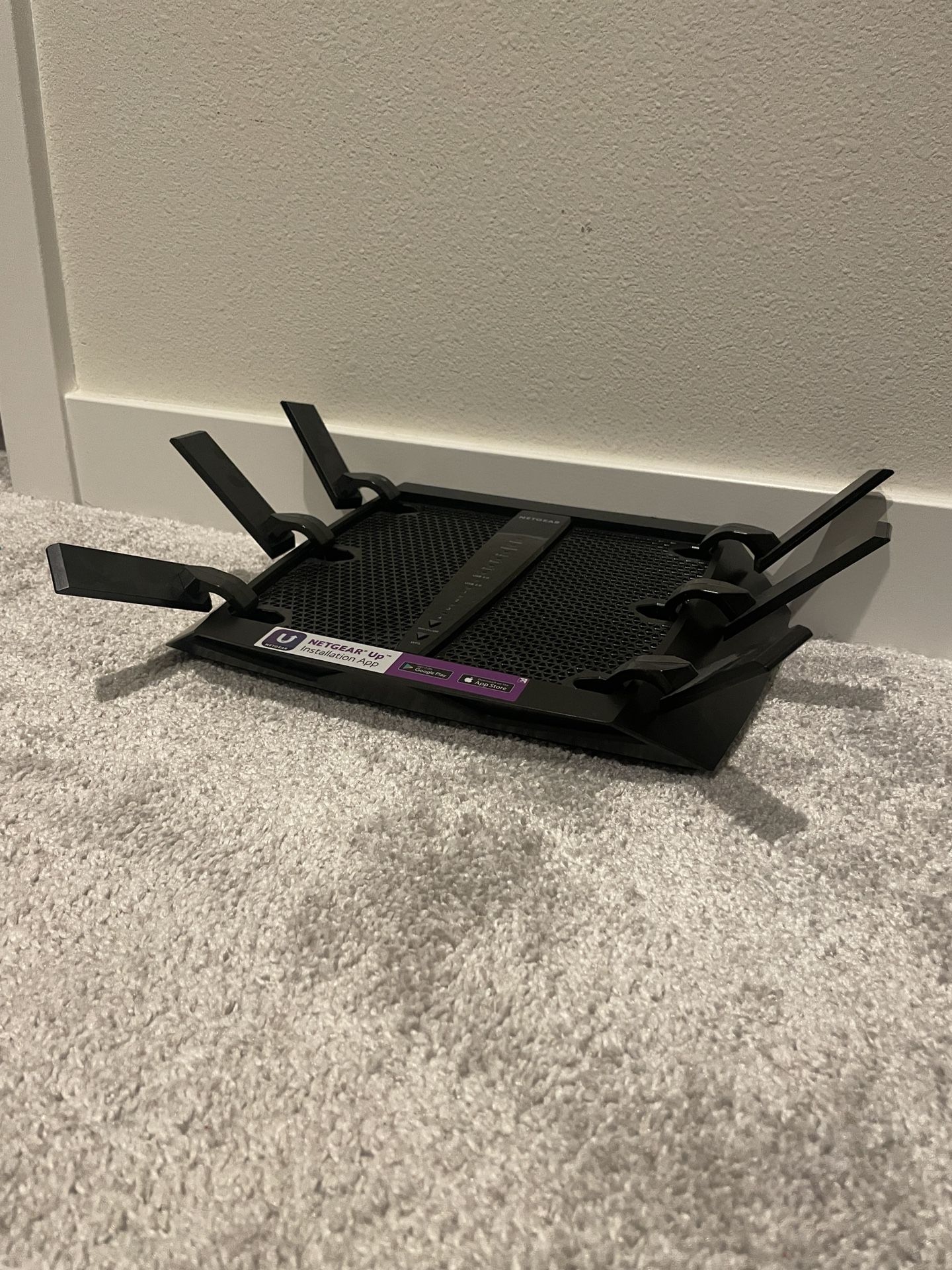 NETGEAR Nighthawk X6S Smart WiFi Router (R8000P) AC4000 Triband