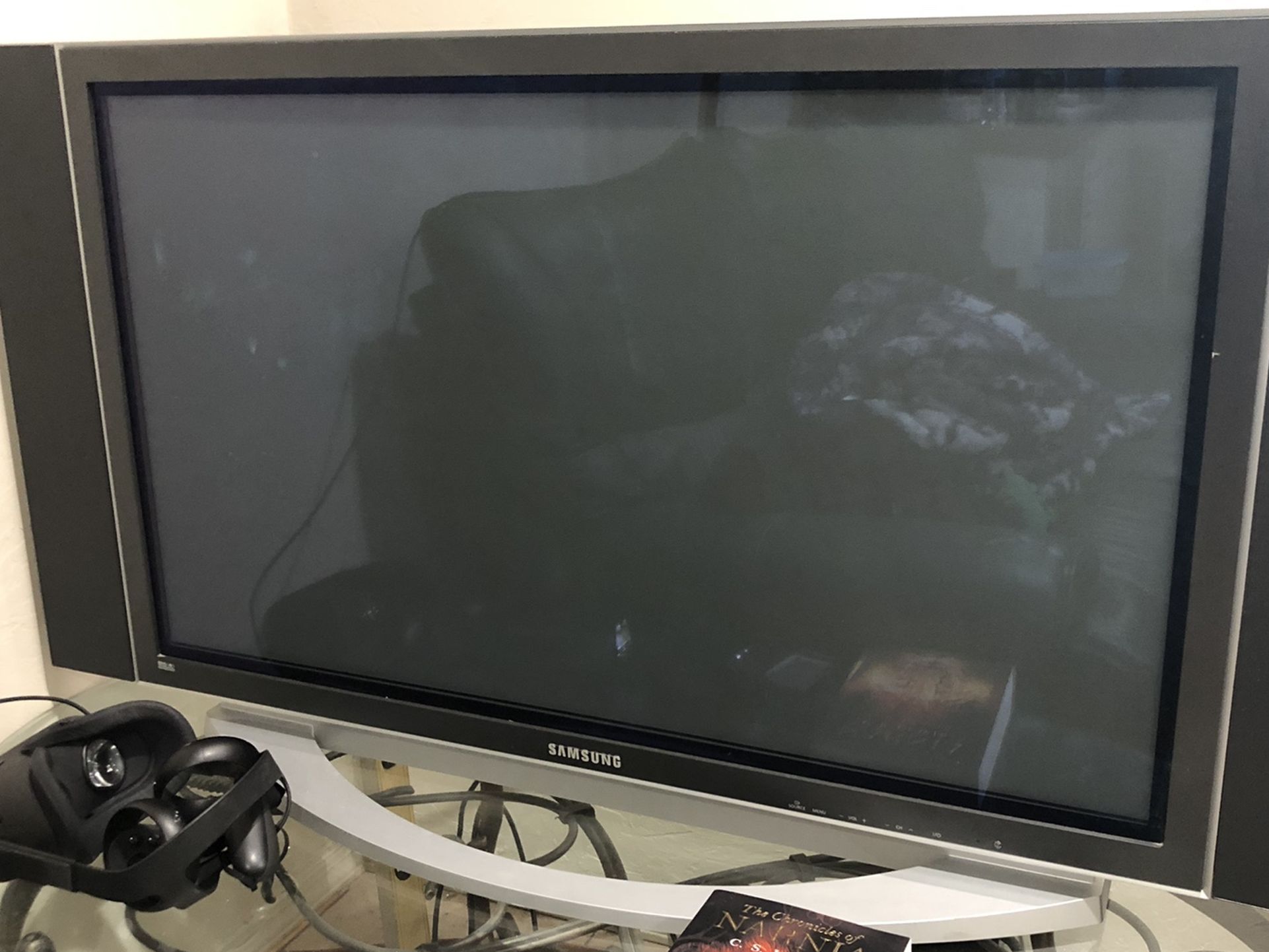 Samsung 42” Flatscreen Plasma Television Model SP-P4231