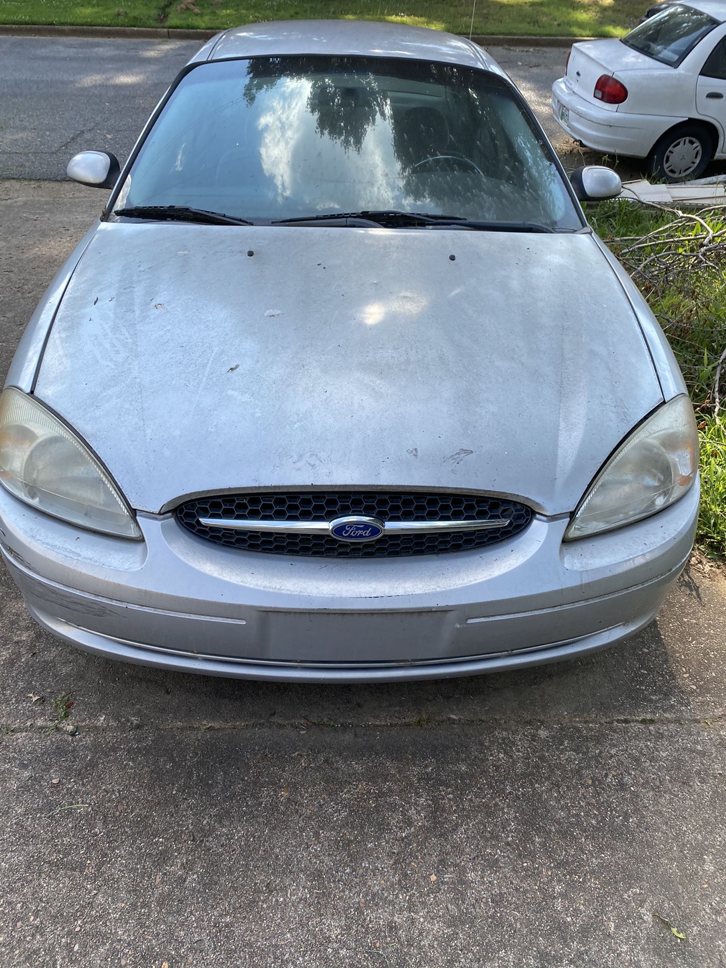 2002 Ford Taurus