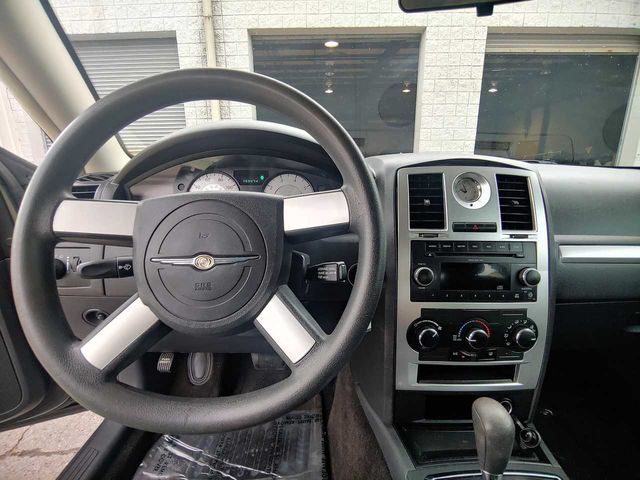 2010 Chrysler 300 Series