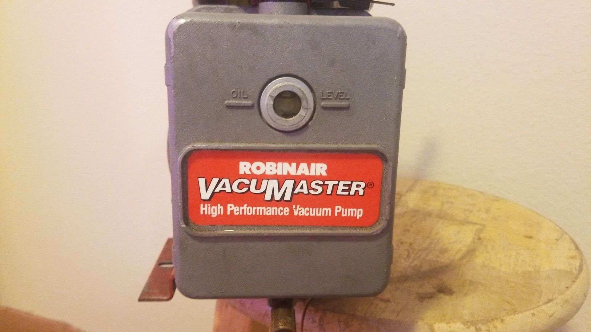 Robinair vacumaster high performance vacuum pump