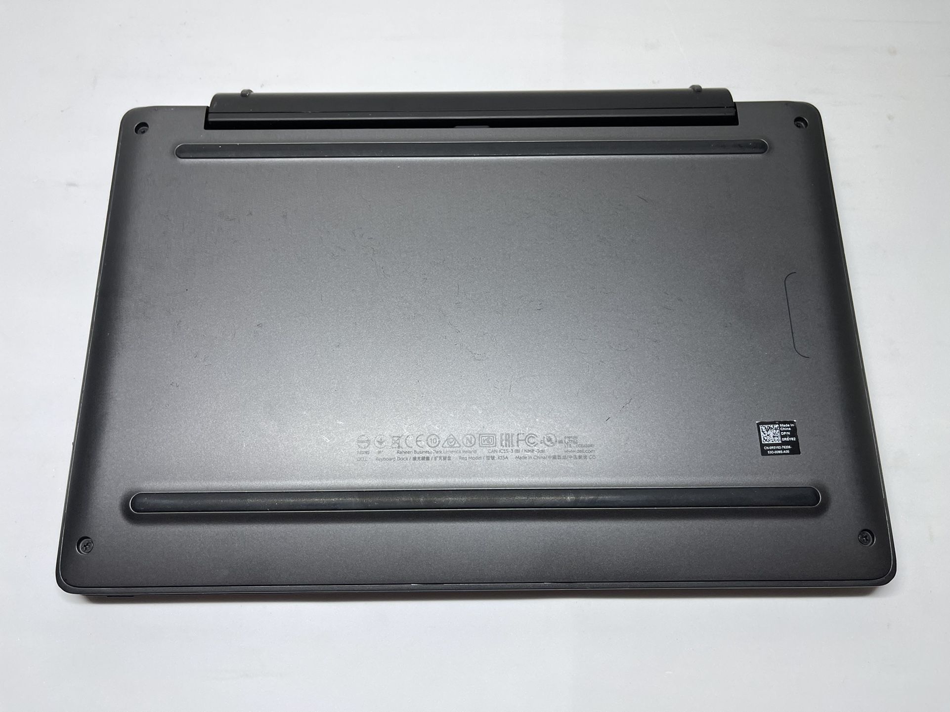 Dell Venue 10 Pro 5055 2-in-1 Tablet/Mini Laptop