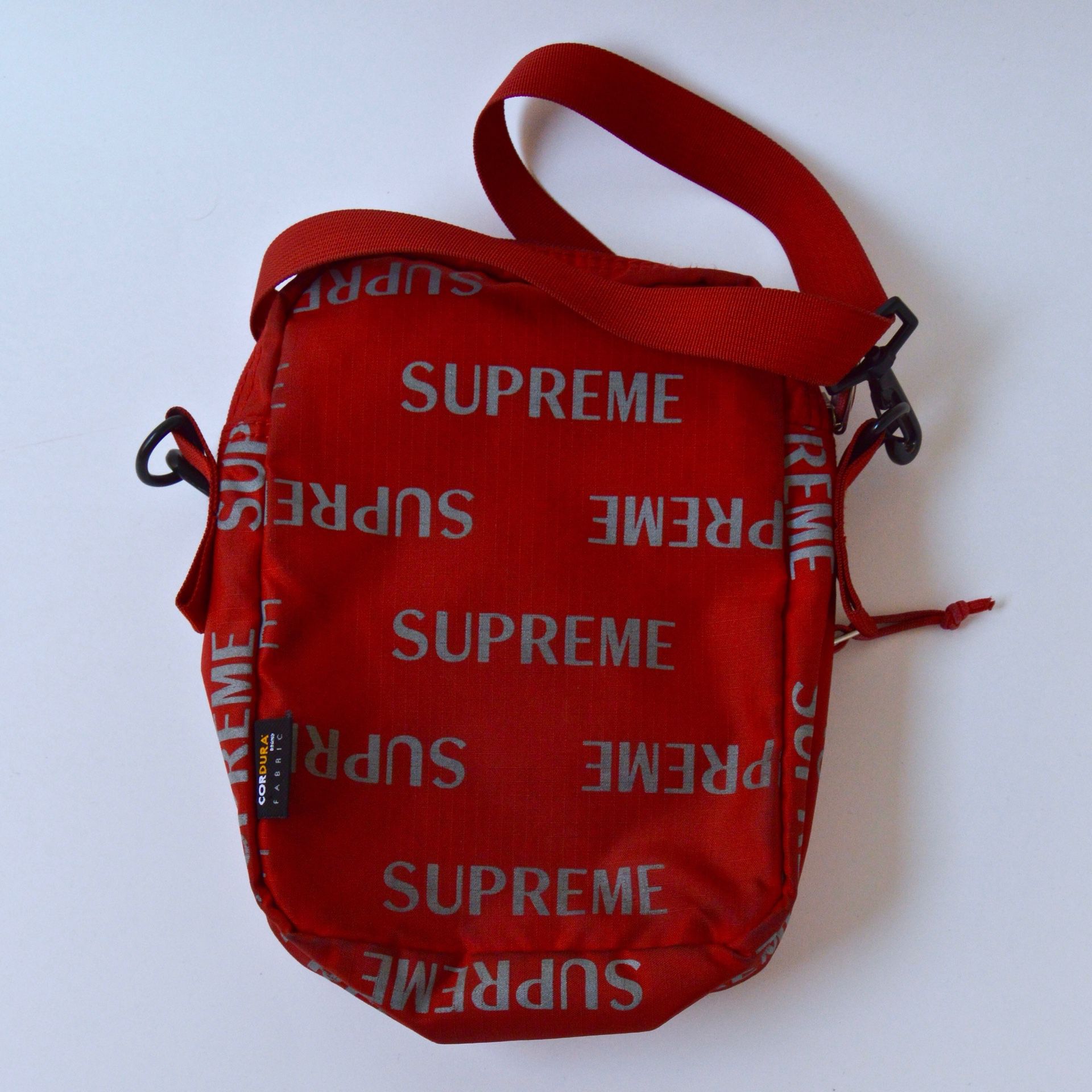 Supreme Reflective Repeat 3m Shoulder Bag Red FW16 Cordura Box 