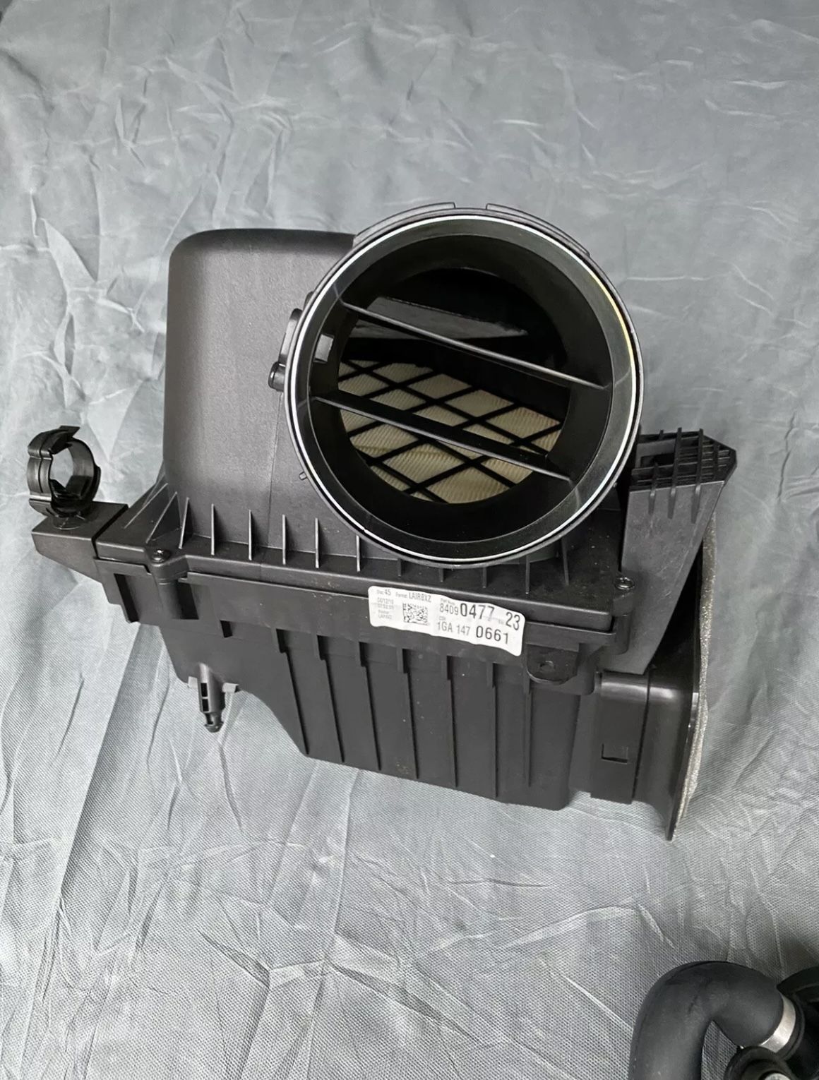2019 Camaro SS 6.2L Oem Intake (No maf Sensor)