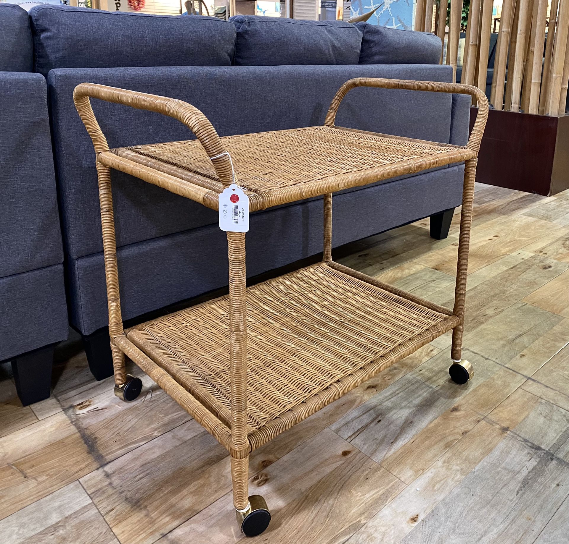 Vintage MCM rattan wicker bar cart W 32” x D 21” x H 30”