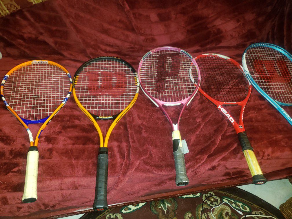 ASSORTED NAME BRAND TENNIS RACQUETS WITH FREE BAG15 each