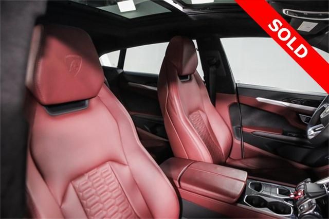 2020 Lamborghini Urus