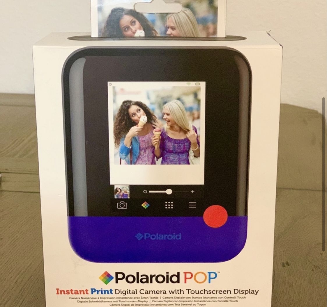 NIB, Polaroid POP Instant Camera w/ Touchscreen