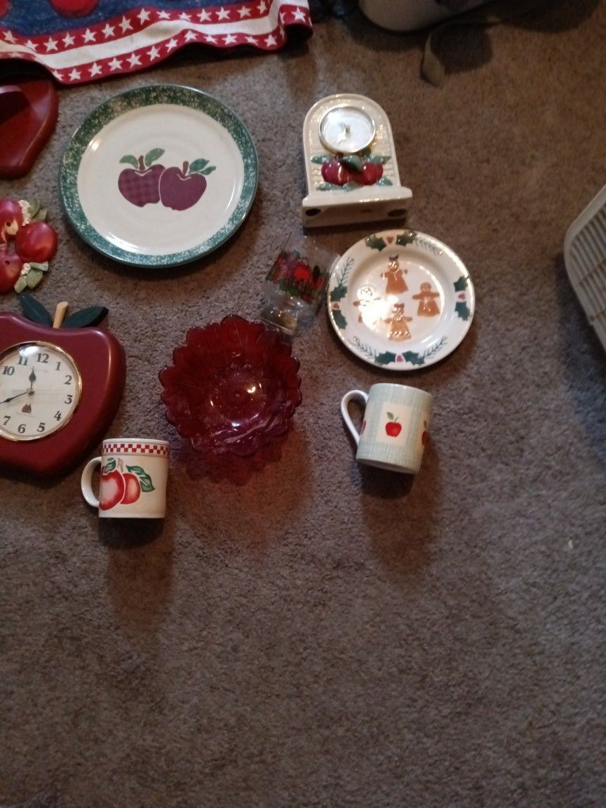 Apples Kitchen Collectibles