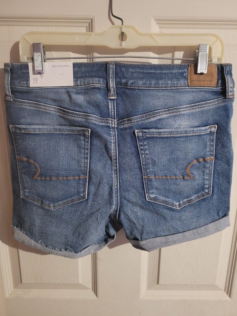 Women Shorts Size 12 American Eagle