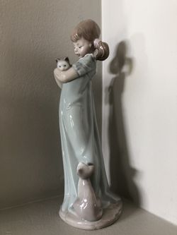 Lladro Collectibles Don’t Forget Me Girl with Pigtail and Her Two Kittens Figurine 01005743 Thumbnail