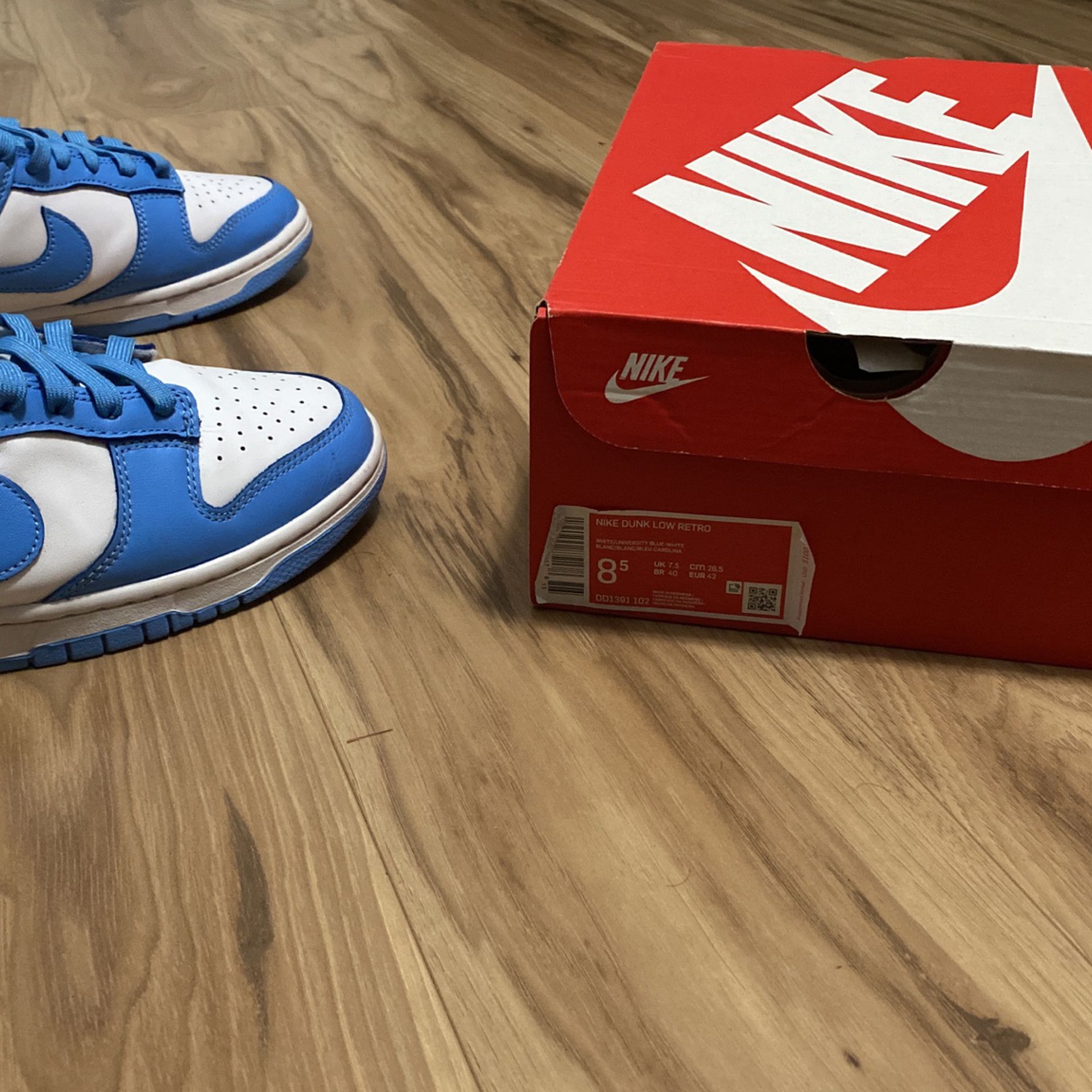 Nike unc dunk lows