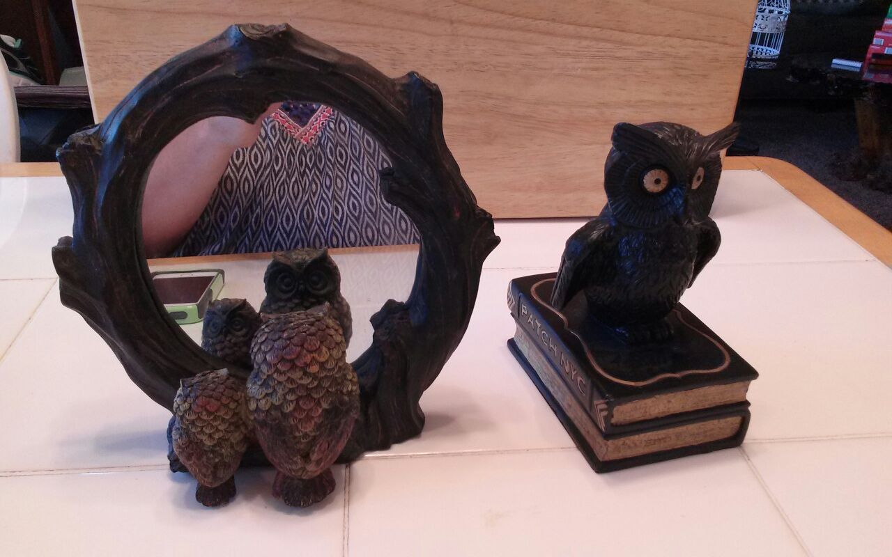 REDUCED OWL DECOR