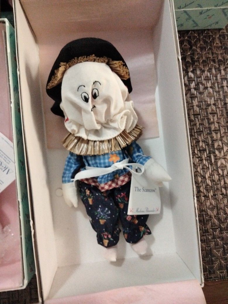 Estate Sale - Wizard Of Oz Collection