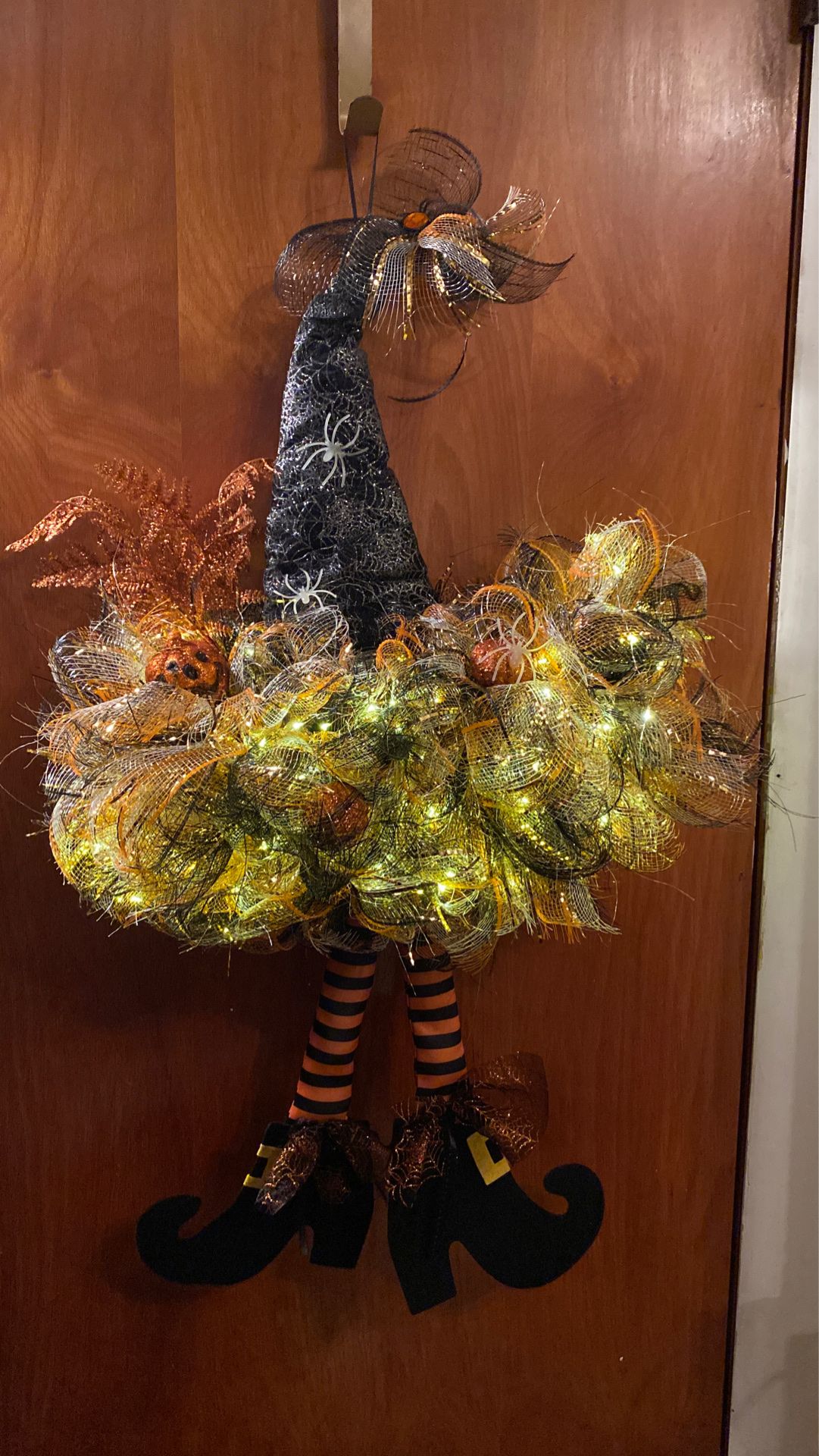 Witch hat wreath “ lights up’ made to order