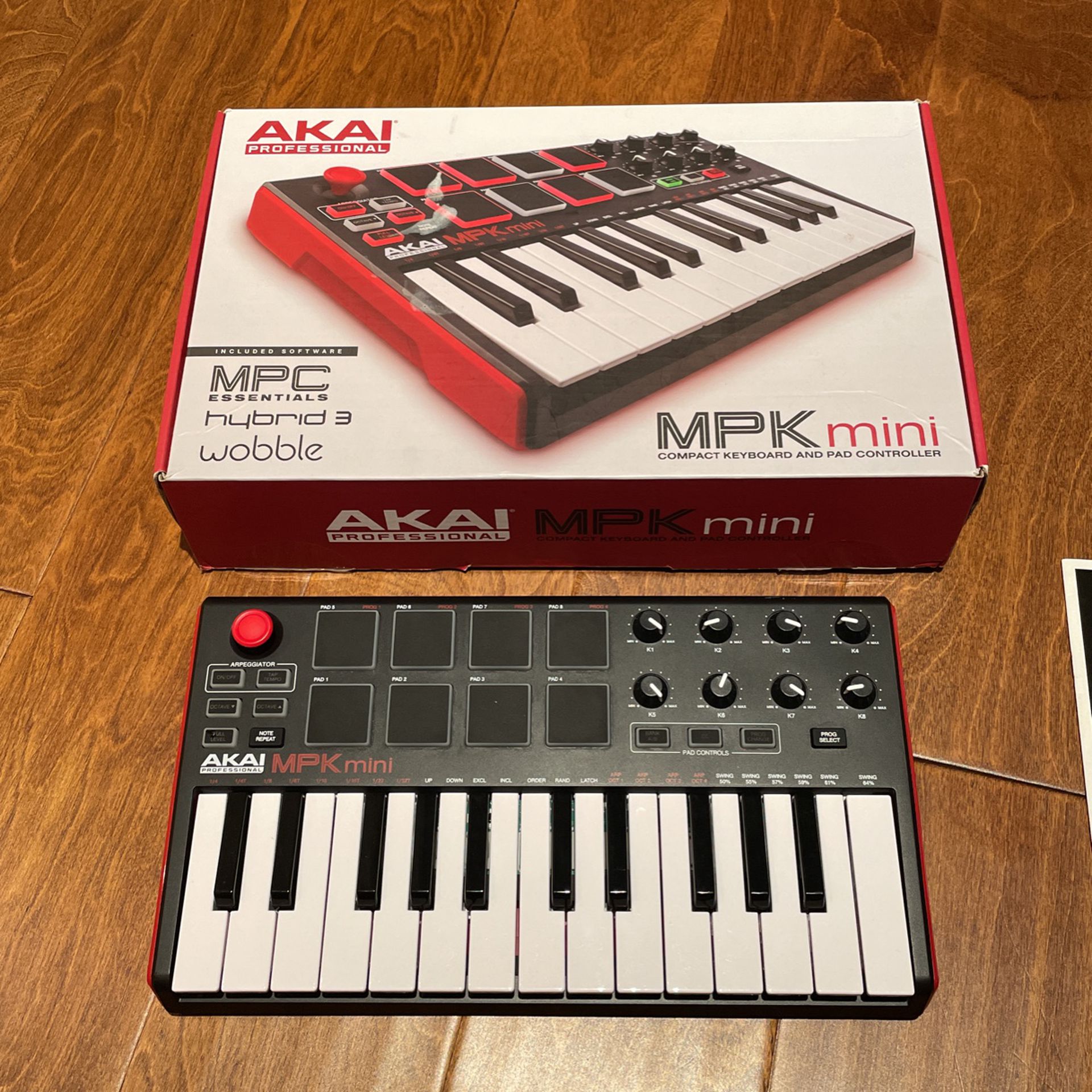 AKAI MPK Mini Compact Keyboard & Pad Controller