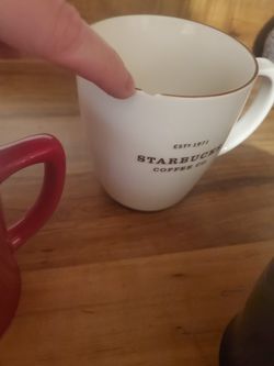 9 Various Starbucks Mugs - One Has A Chip Thumbnail