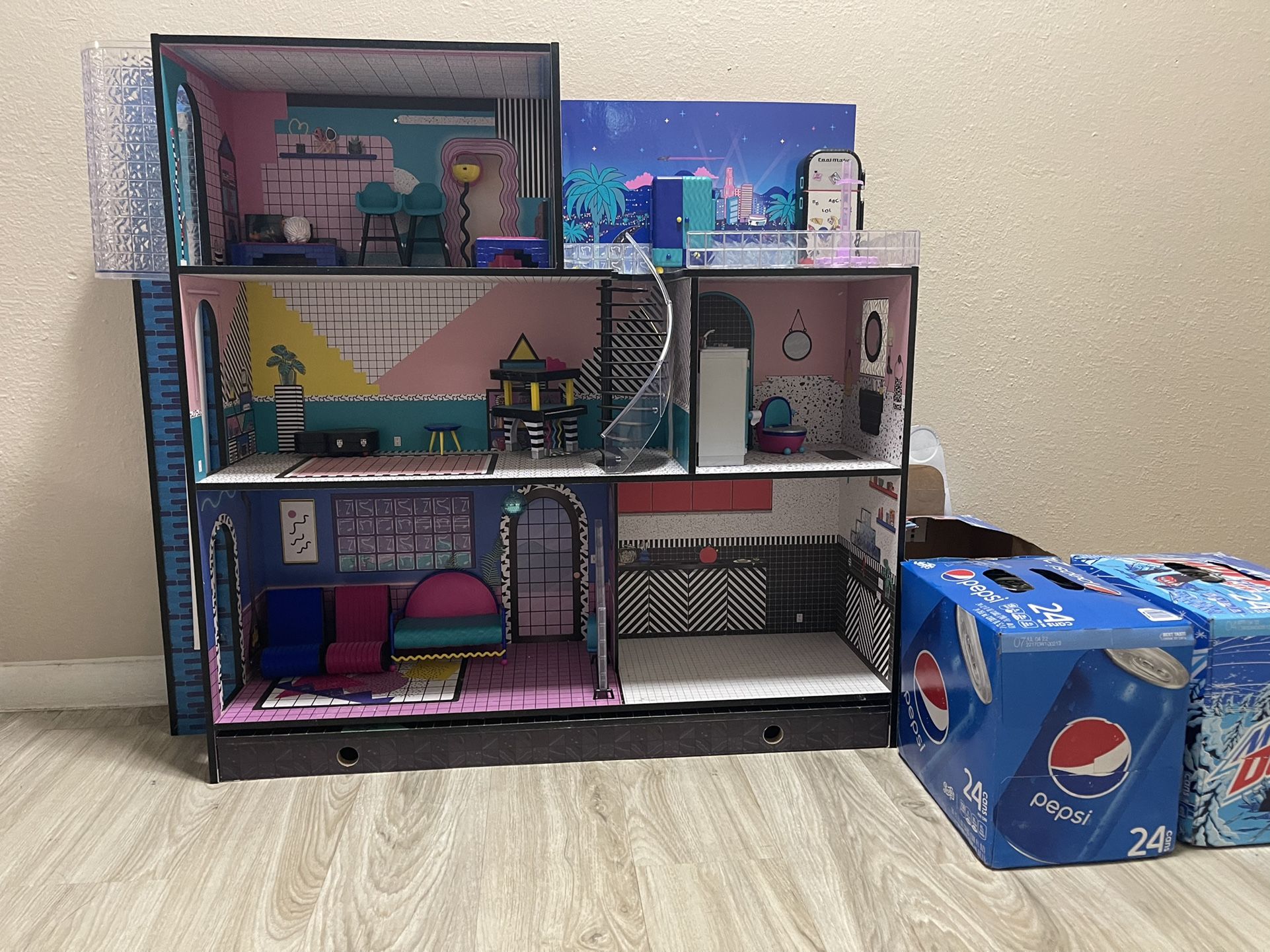 LOL Doll House