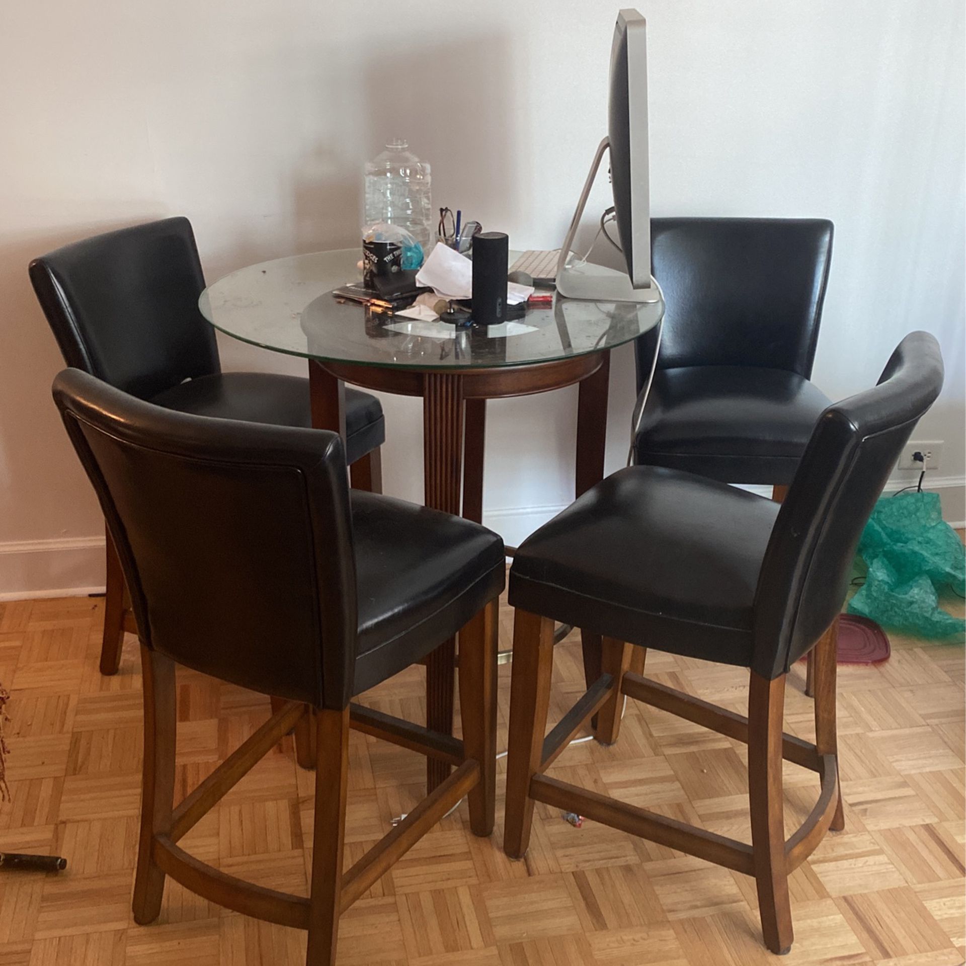 Bistro Table With 4 Leather Stools 