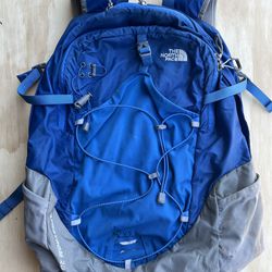 North Face Amgstrom 28 Hiking Pack Thumbnail