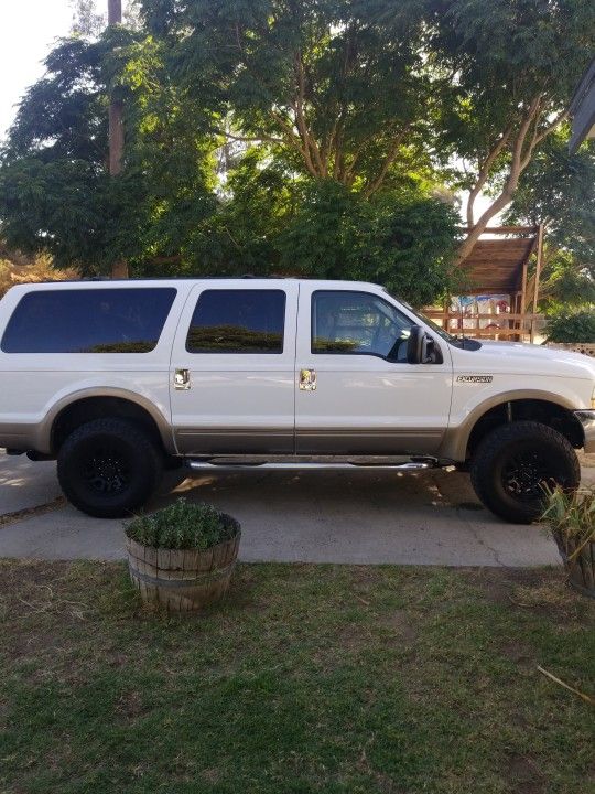 2000 Ford Excursion