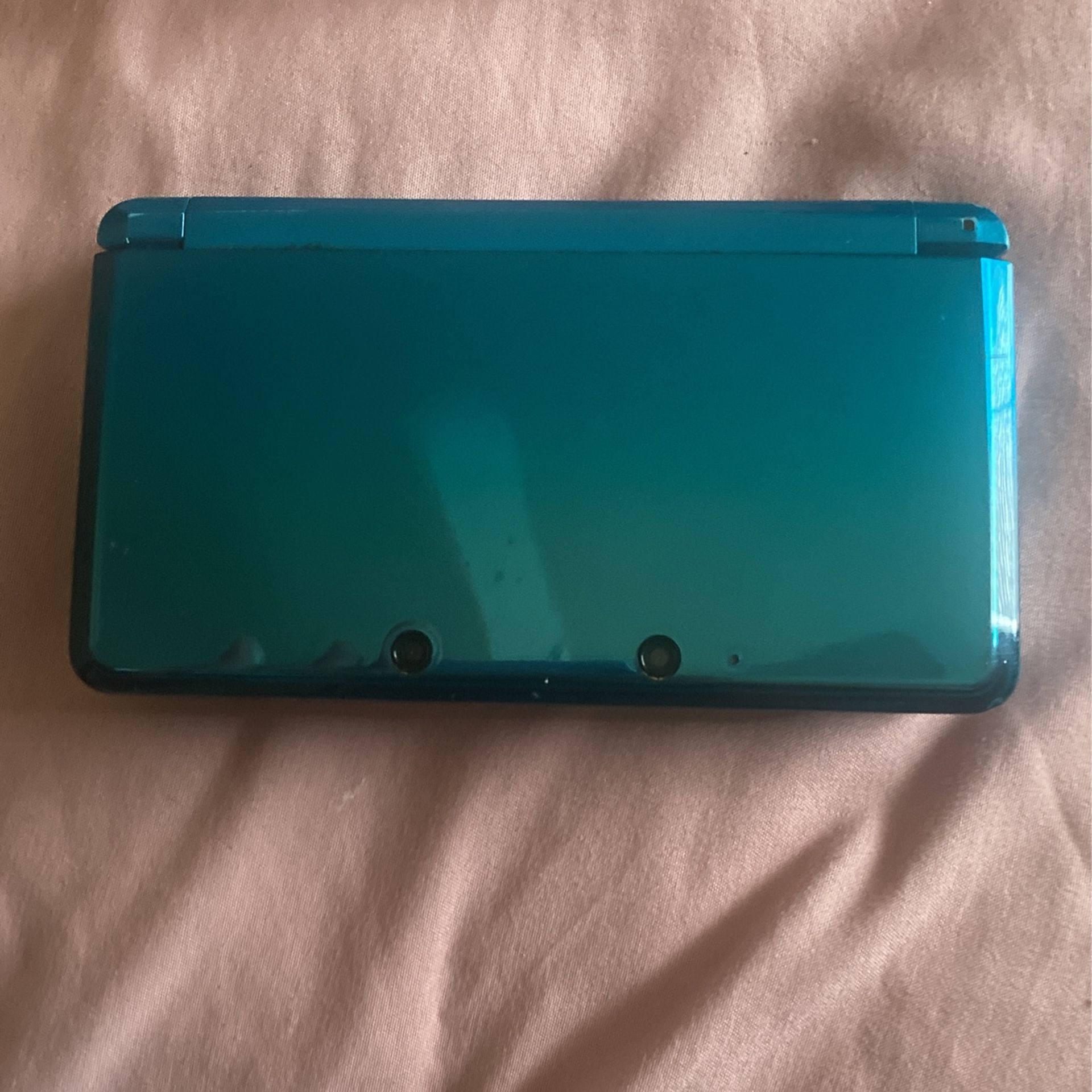 Nintendo 3DS (game included)