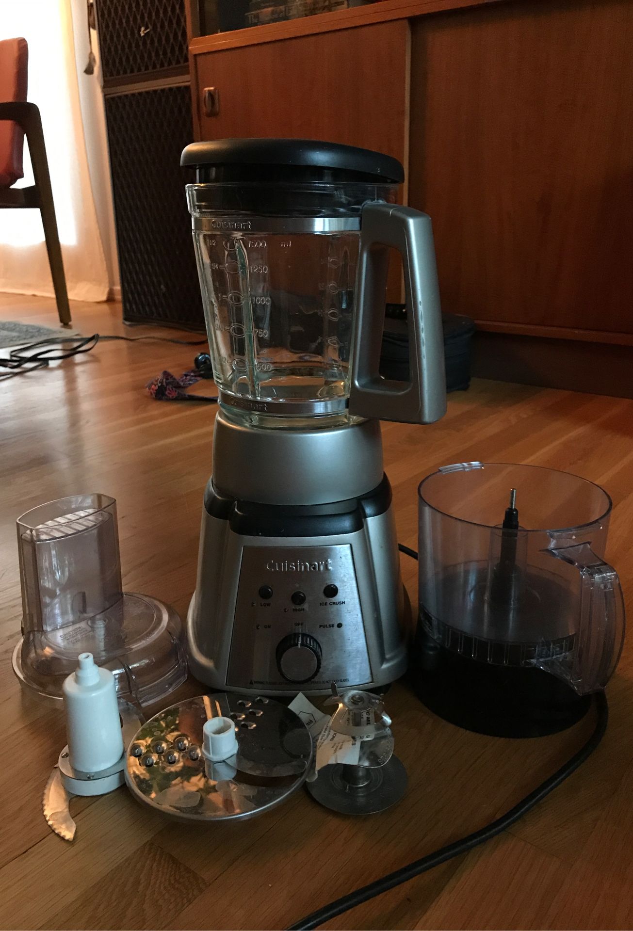 Cuisinart CB-600FP blender food processor