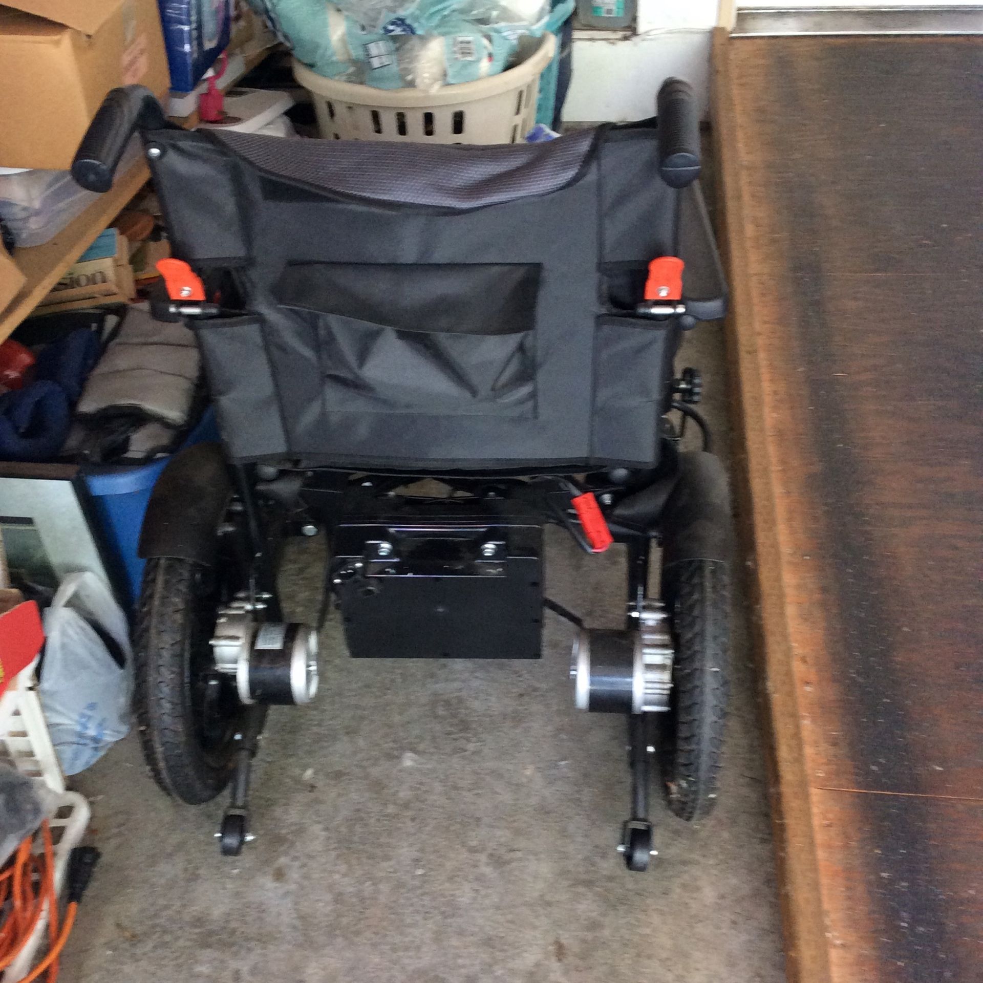 Electric Wheelchair