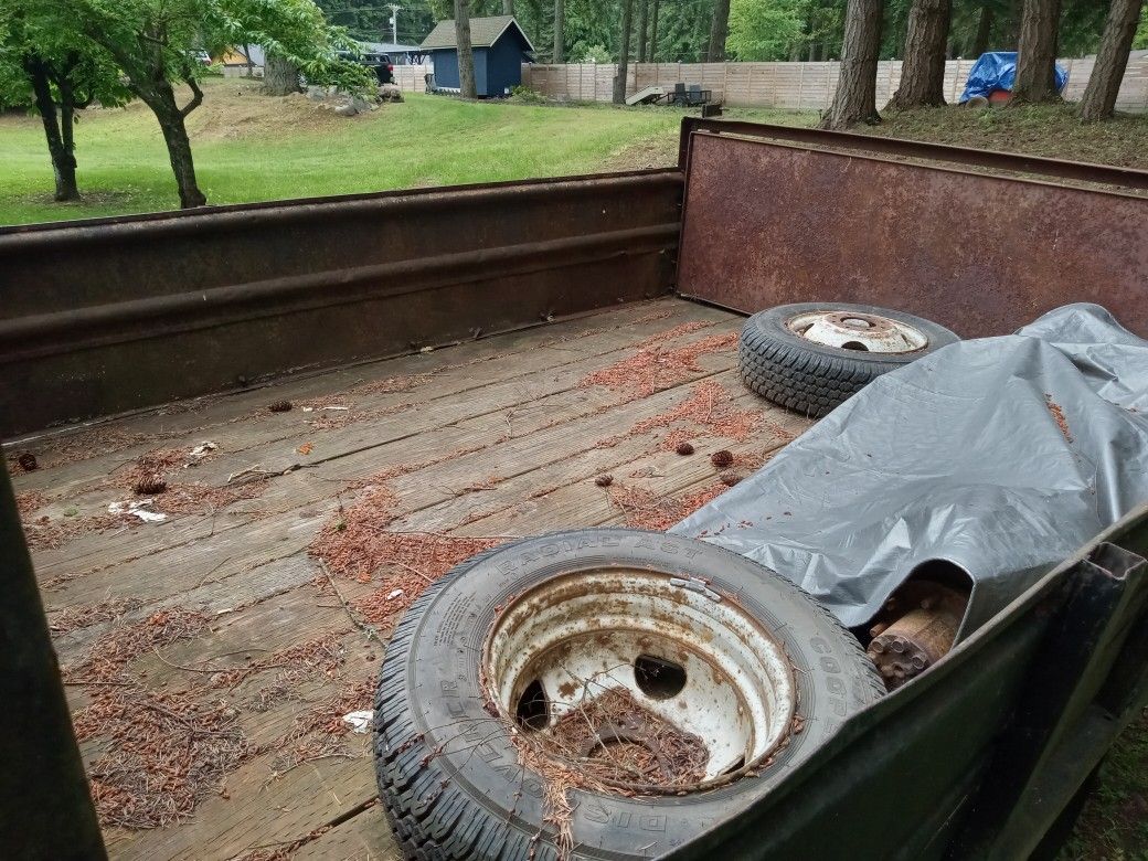 Chevrolet Dump Truck C3500