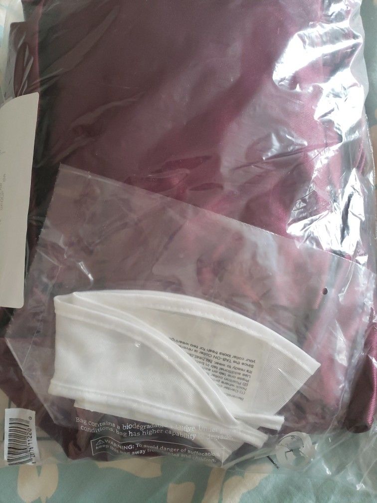 Brand NEW graduation gown burgundy