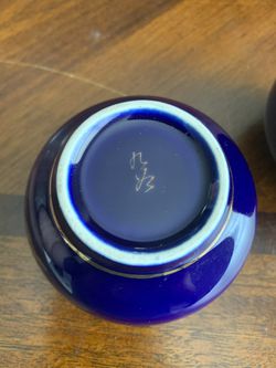 Decorative tea cups from Japan Thumbnail