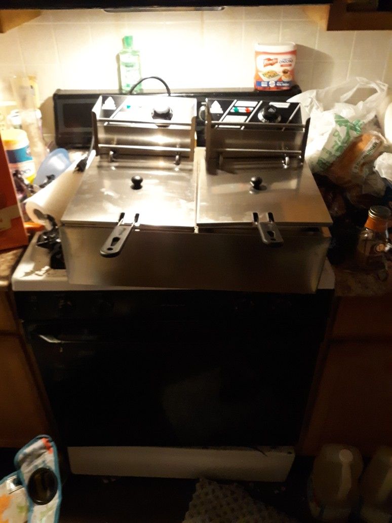 Restaurant Grade Doube Deep Fryer Double Sidee